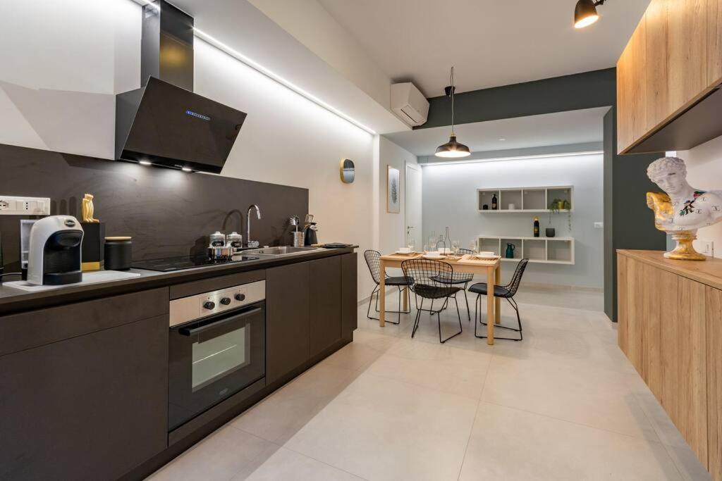 The Victory Loft Apartment Милано Екстериор снимка